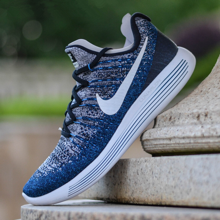 Nike LunarEpic Low Flyknit 2 蓝白