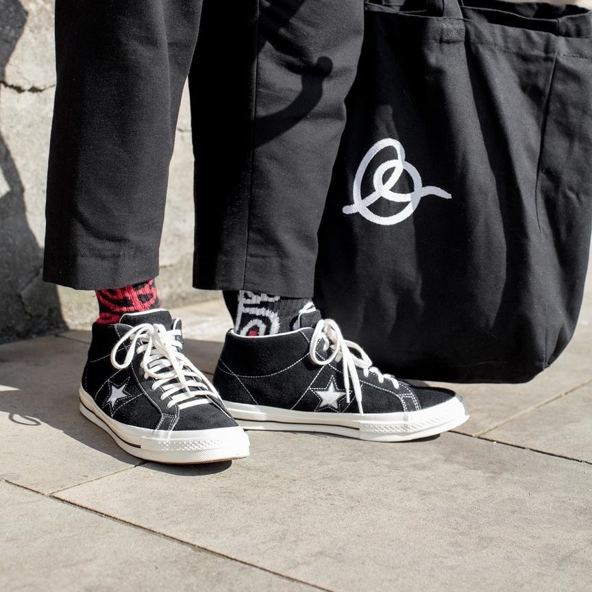 Converse One Star  黑白麂皮MID