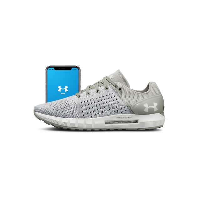 Under Armour HOVR Sonic 白色