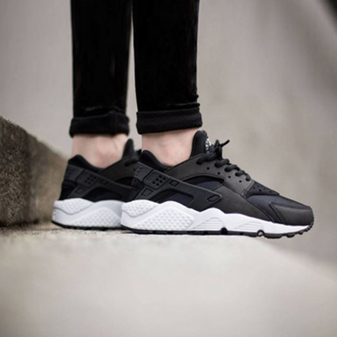 Nike Air Huarache