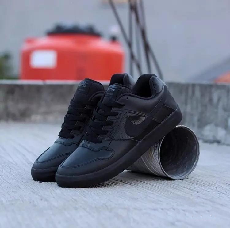 Nike SB Delta Force Vulc 黑武士