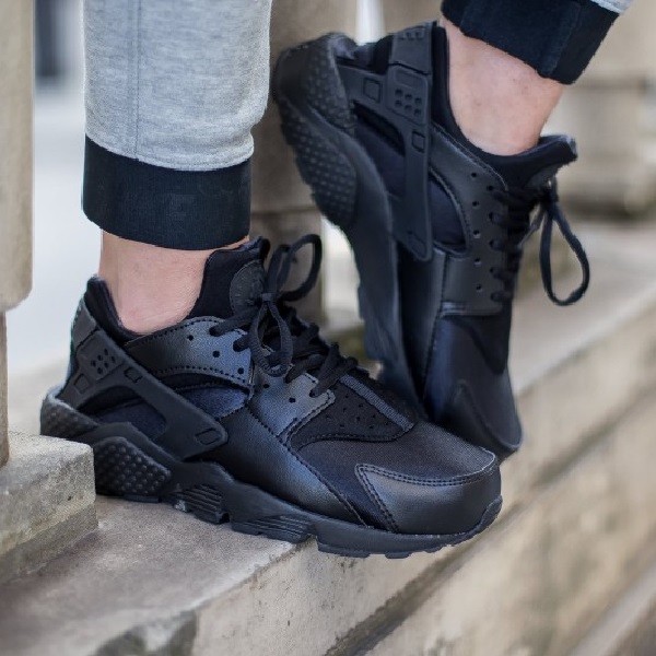 Nike Air Huarache  黑色