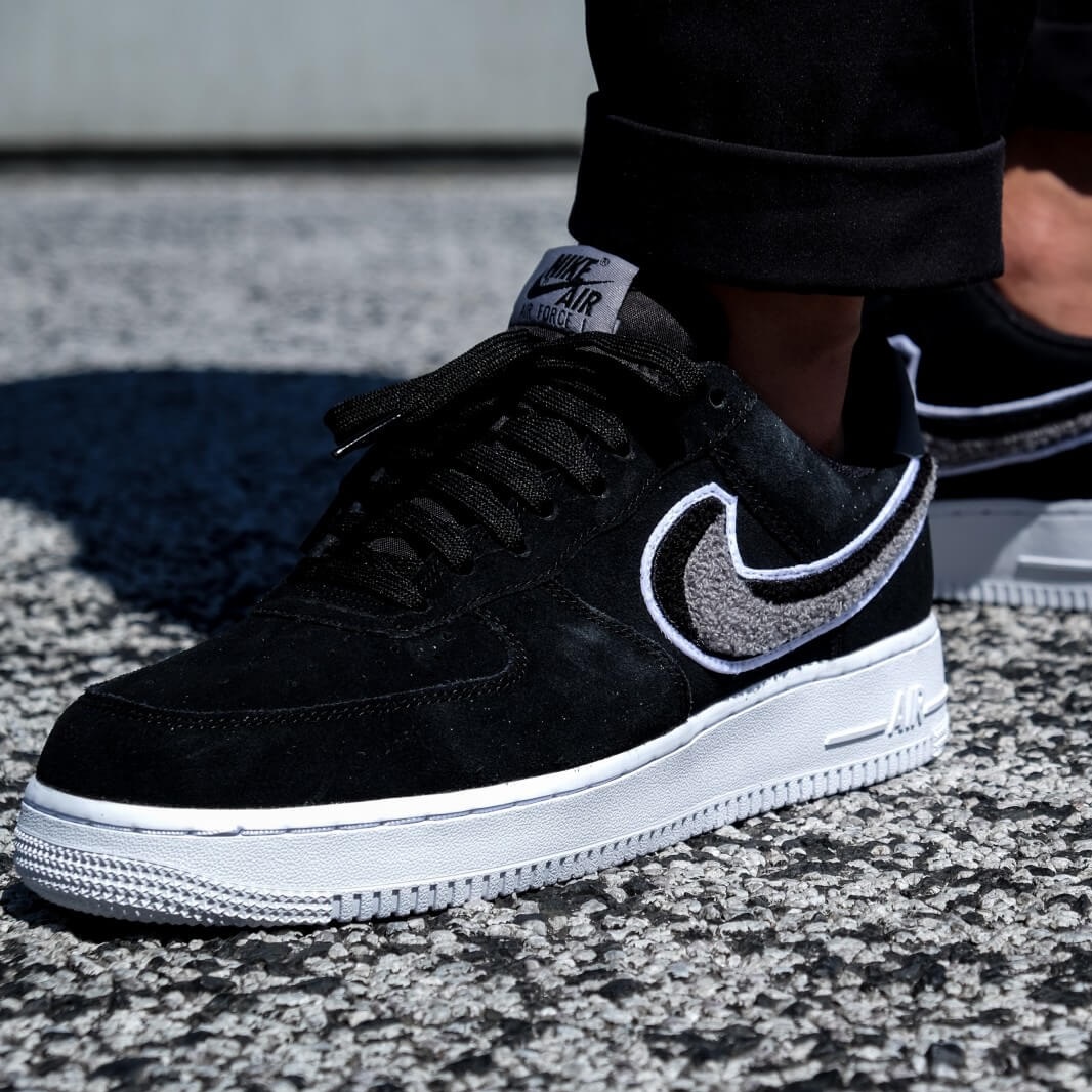 Nike Air Force 1 黑灰