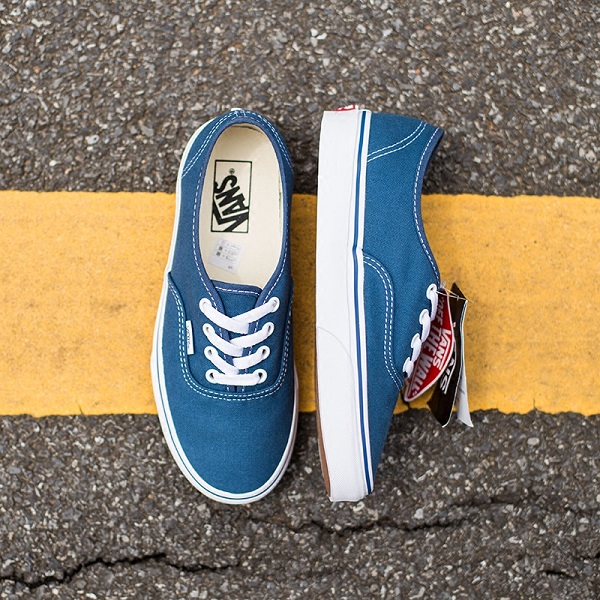Vans Authentic  淡蓝色