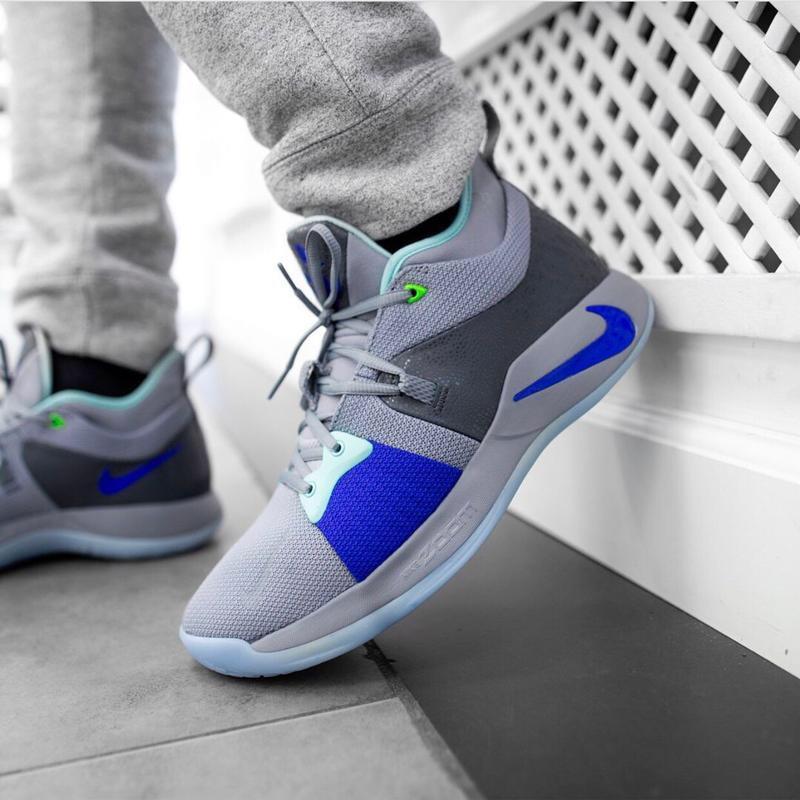 Nike Paul George PG 2 复活节