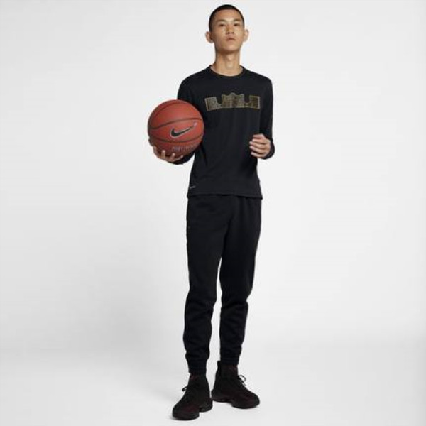 Nike 男子篮球运动长袖上衣 924224  黑