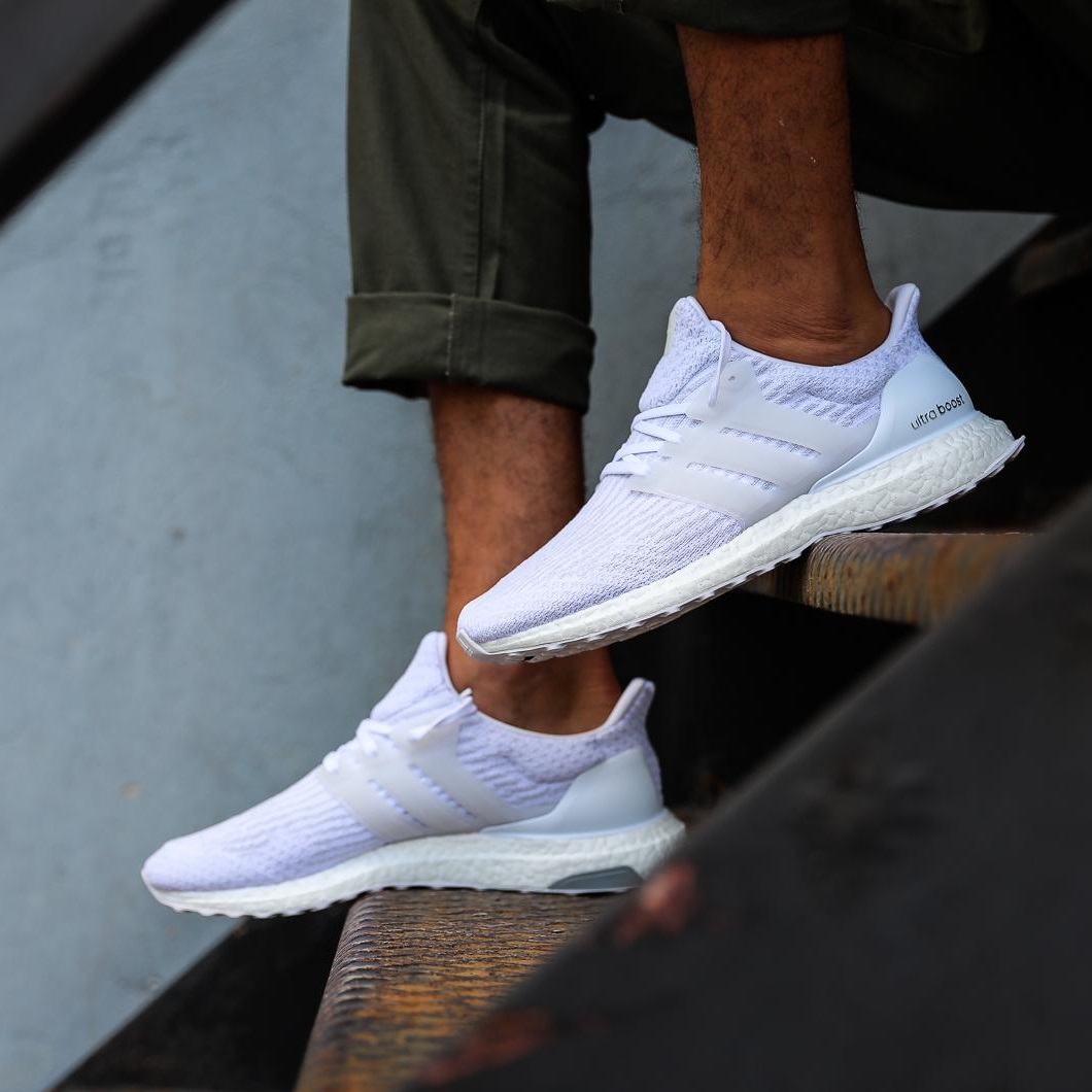 adidas Ultra Boost 3.0 纯白