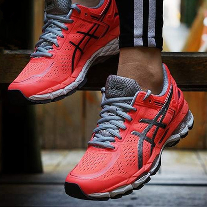 Asics Gel-Kayano 22