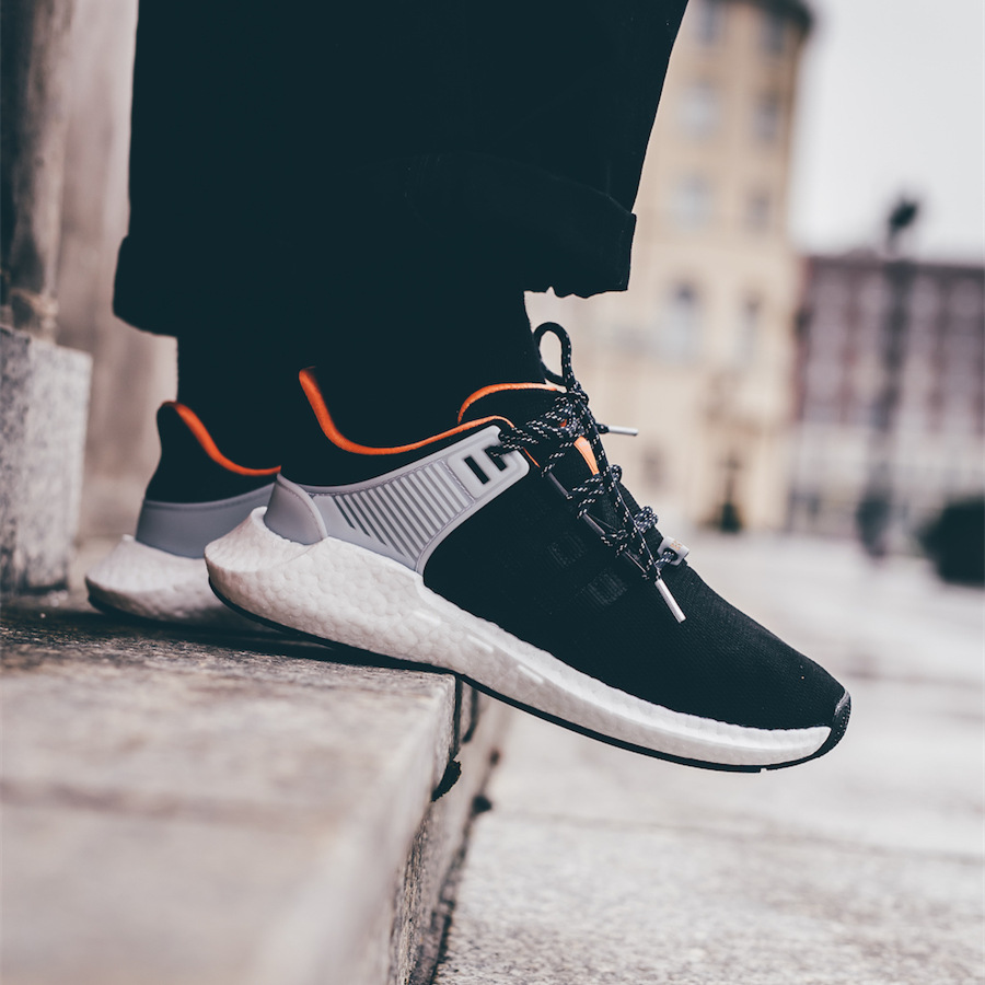 adidas EQT Boost 93/17 黑橘