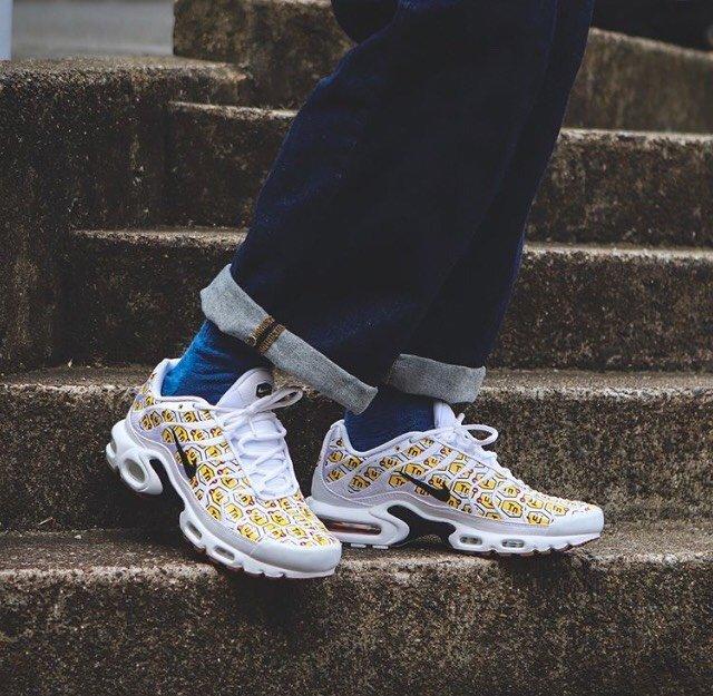 Nike Air Max Plus 白黄弹幕