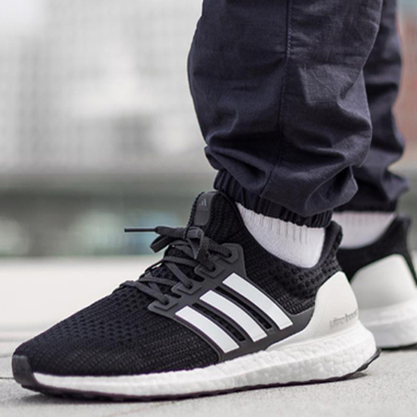 adidas Ultra Boost 4.0