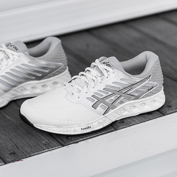 Asics FuzeX