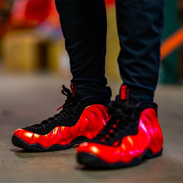 Nike Air Foamposite One 辣椒