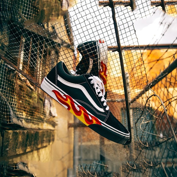Vans Old Skool 黑白火焰