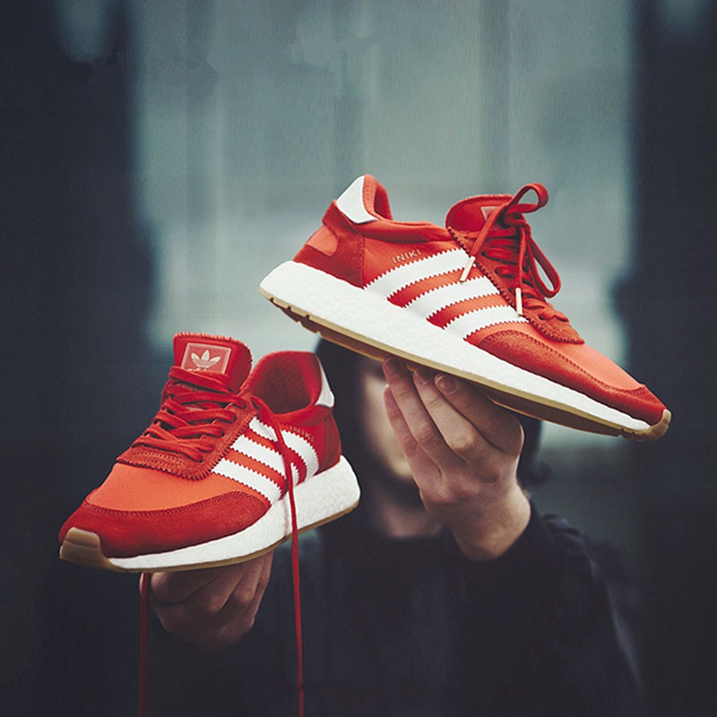 adidas Iniki Runner Boost 红色