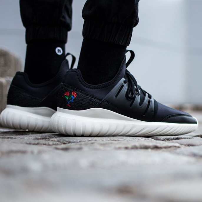adidas Tubular Radial 鸡年限定