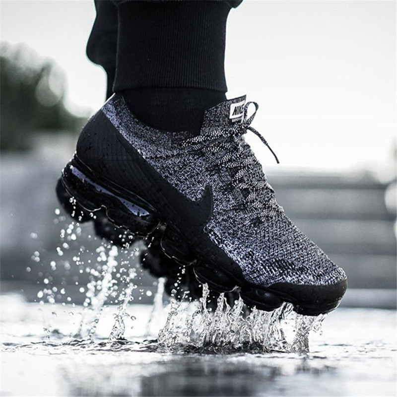 Nike Air VaporMax 煤黑色