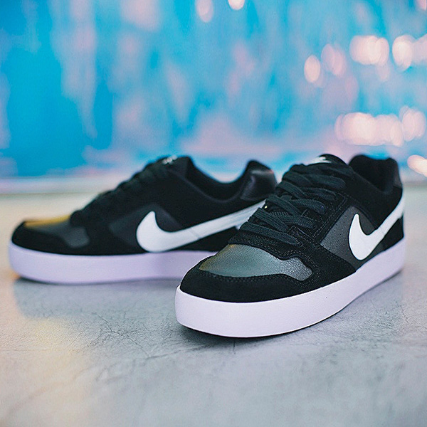 Nike SB Delta Force Vulc