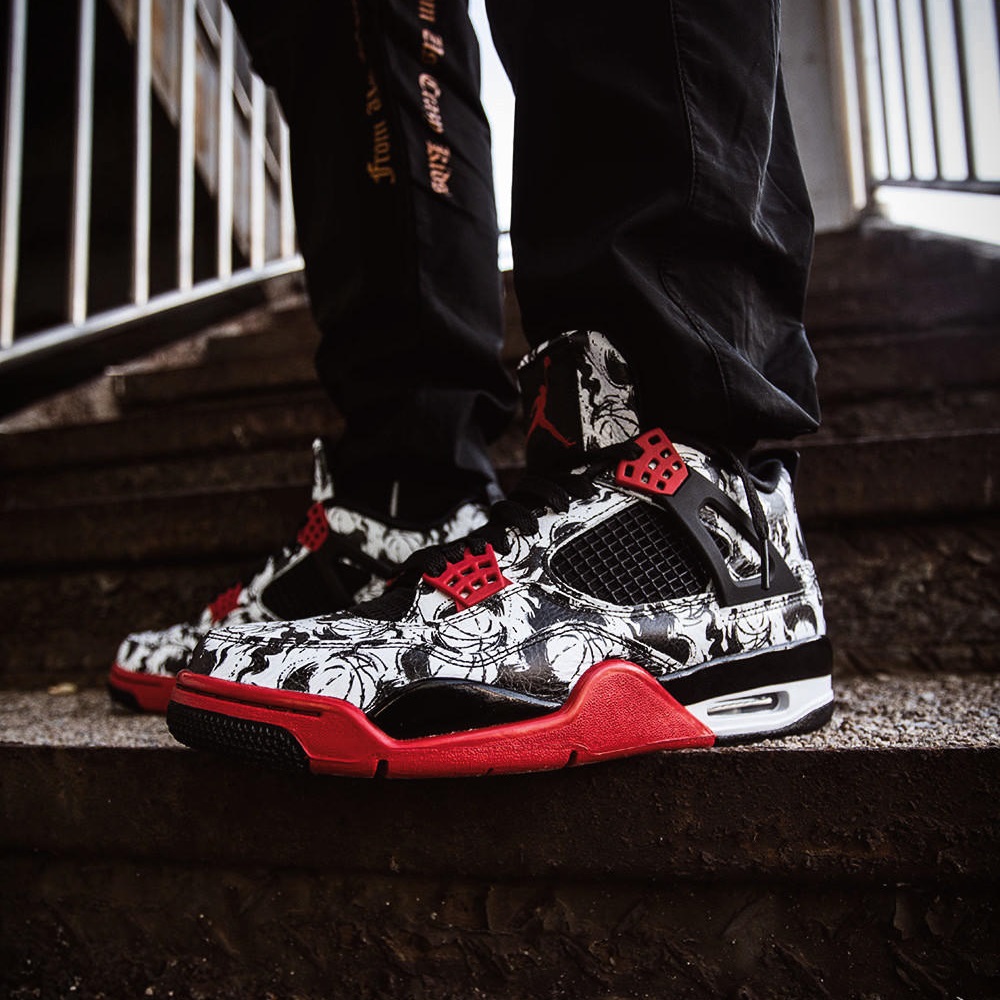 Air Jordan 4 Tattoo 黑白涂鸦