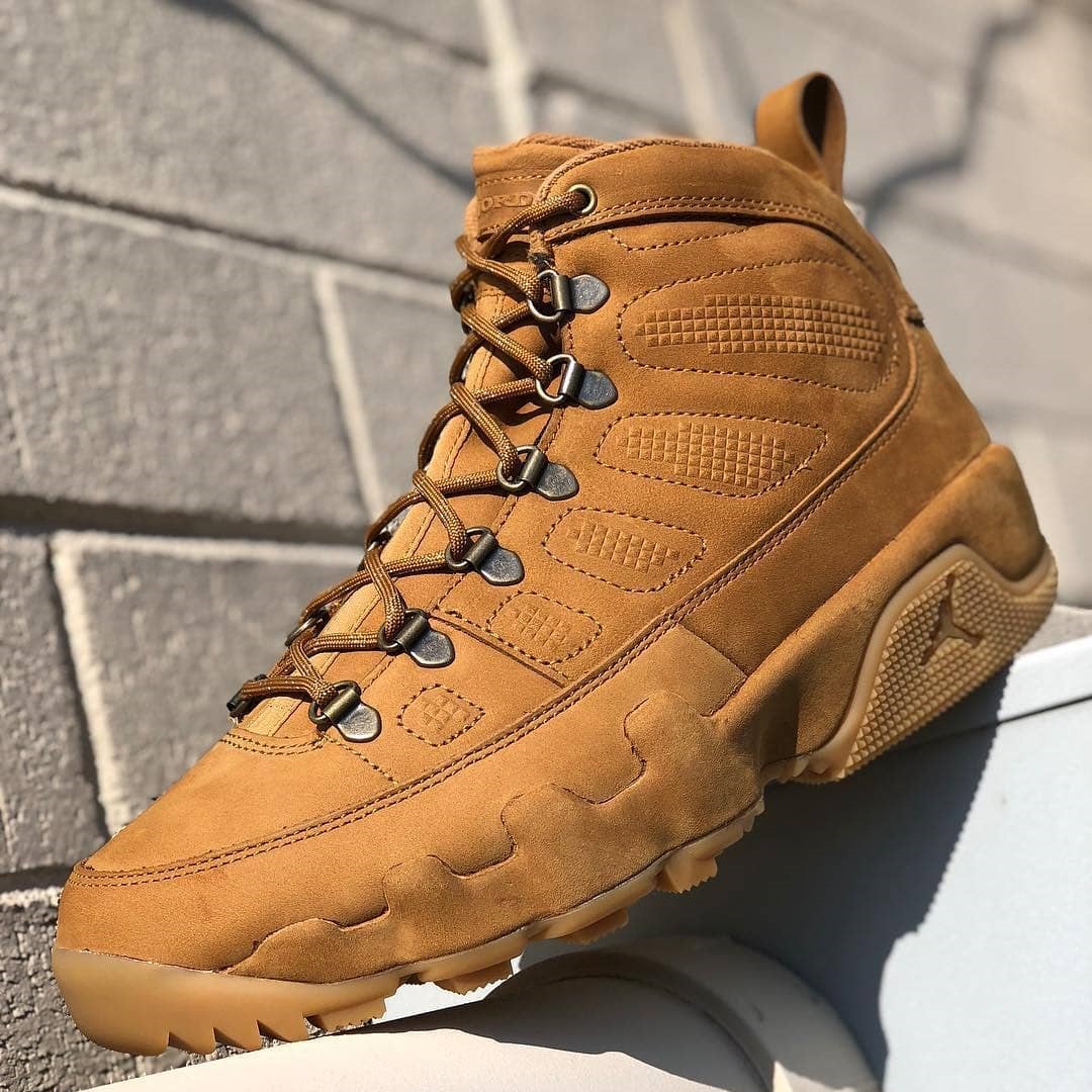 Air Jordan 9  小麦靴子