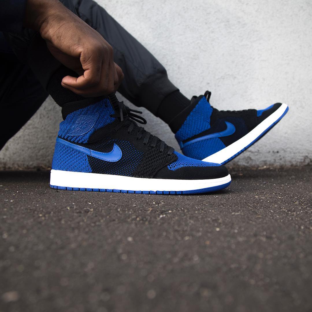 Air Jordan 1 黑蓝编织