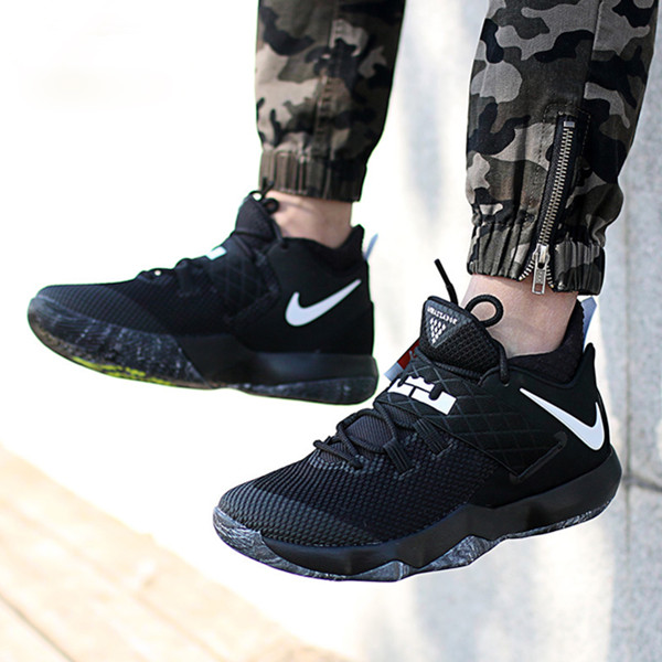 Nike Ambassador 10  黑白