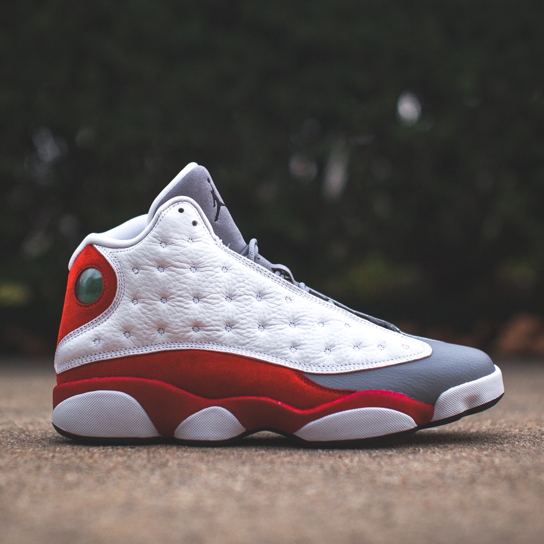 Air Jordan 13 白灰红