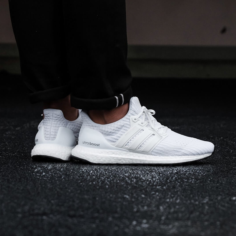 adidas Ultra Boost 4.0 白色