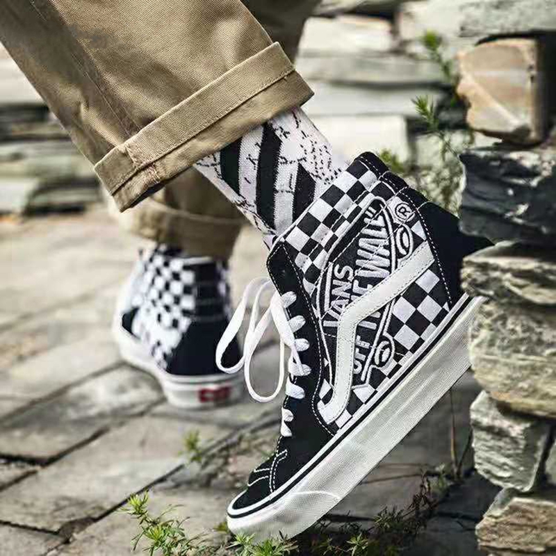 Vans SK8-Hi 黑白棋盘/越墙Logo
