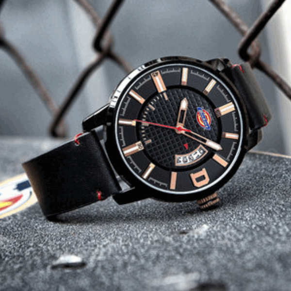 Dickies/帝客 D字装饰彩色LOGO男表