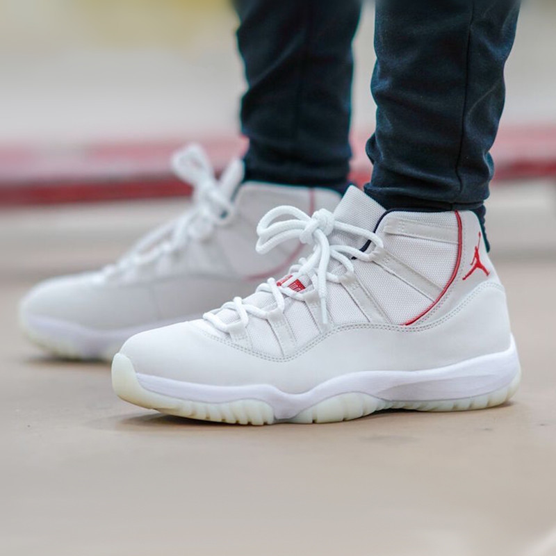Air Jordan 11 Platinum Tint 帆白/红