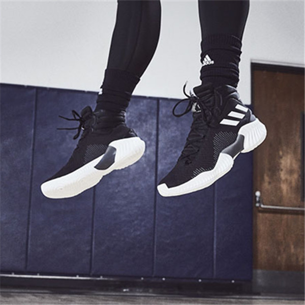 adidas Pro Bounce 2018 黑白