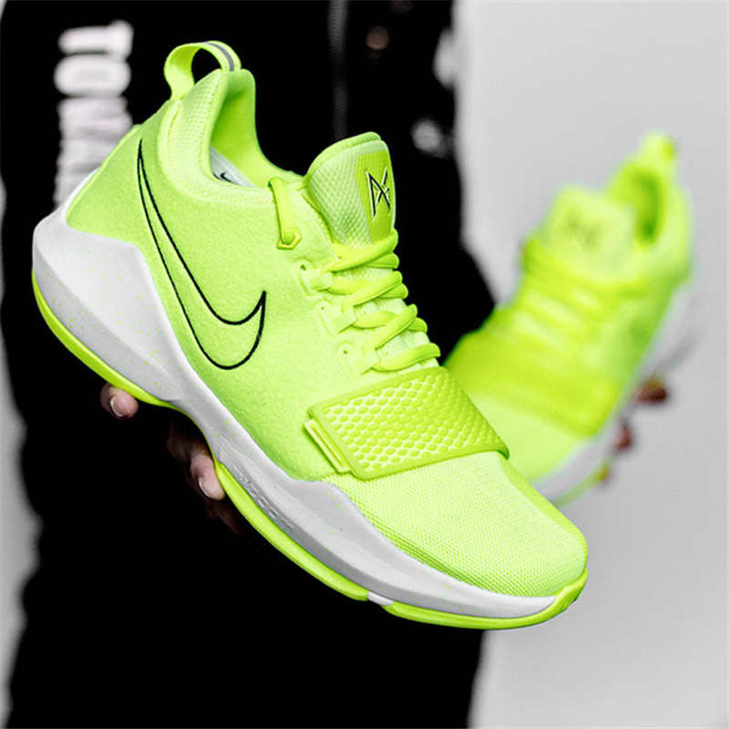 Nike Paul George PG 1 Volt 荧光绿