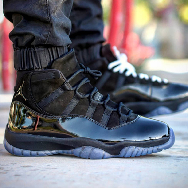 Air Jordan 11 黑伽马