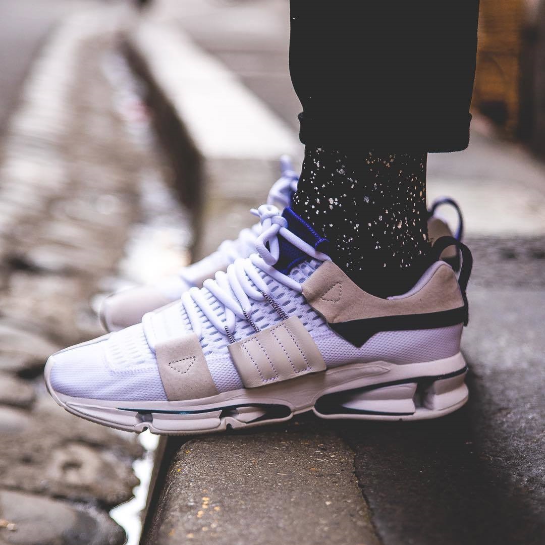 adidas Twinstrike ADV 白蓝色