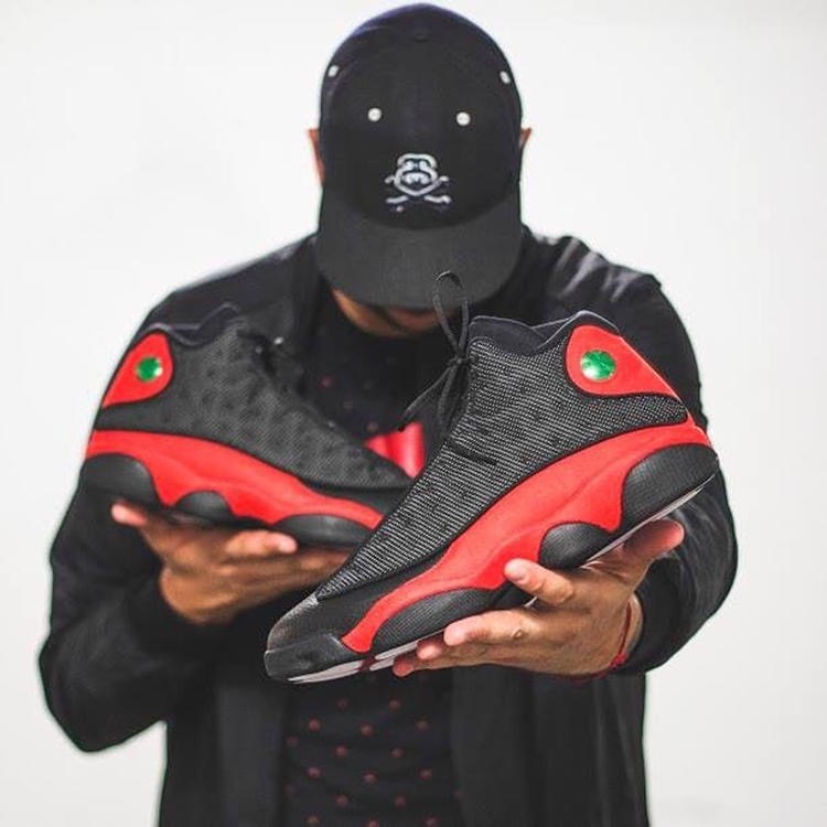 Air Jordan 13 Bred 公牛