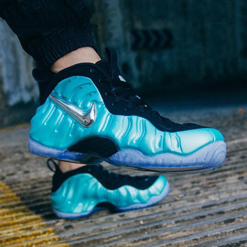 Nike Air Foamposite Pro 银绿泡