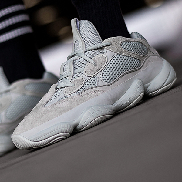 adidas Yeezy 500