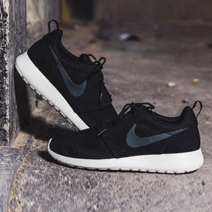 Nike Roshe One