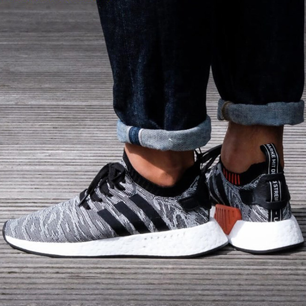 adidas Originals NMD R2