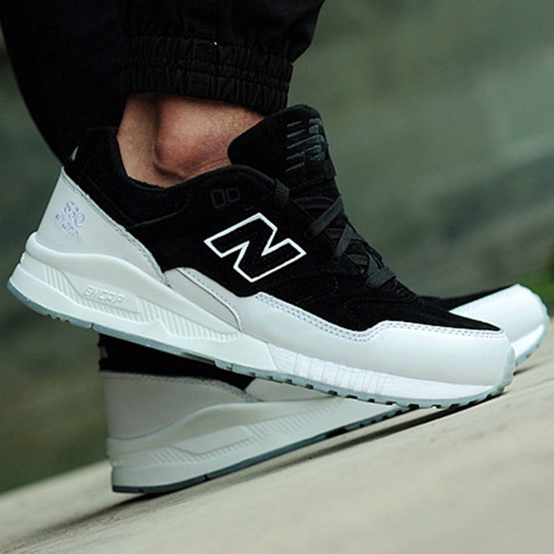 New Balance 530  黑白色