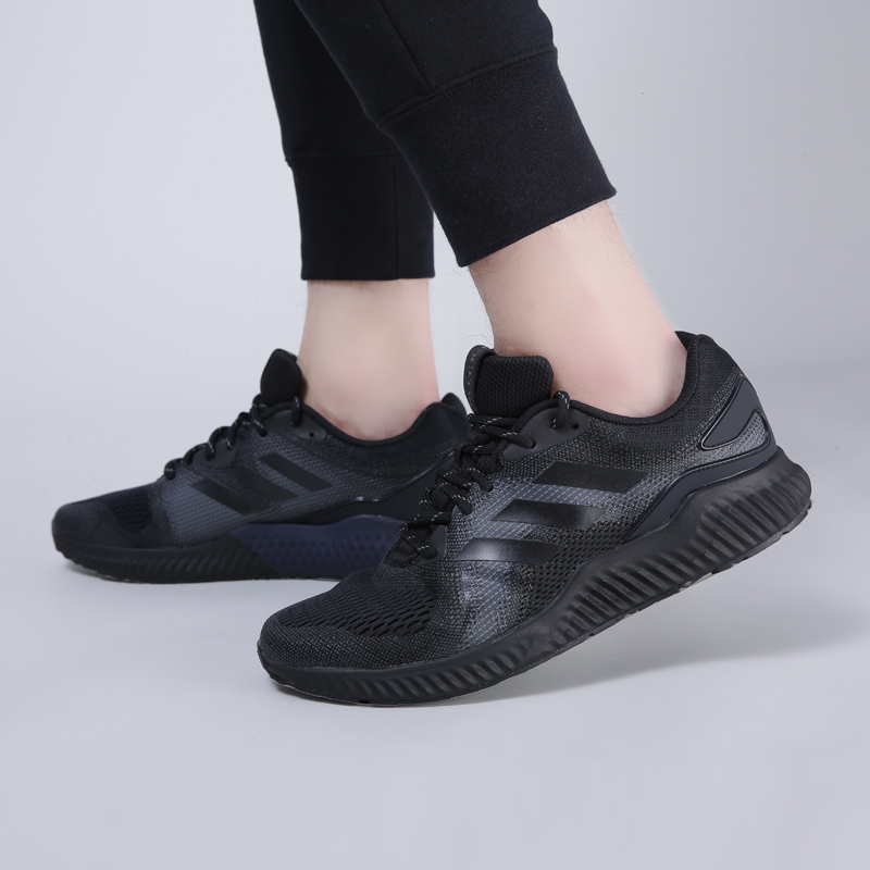 adidas Aerobounce ST  黑灰色