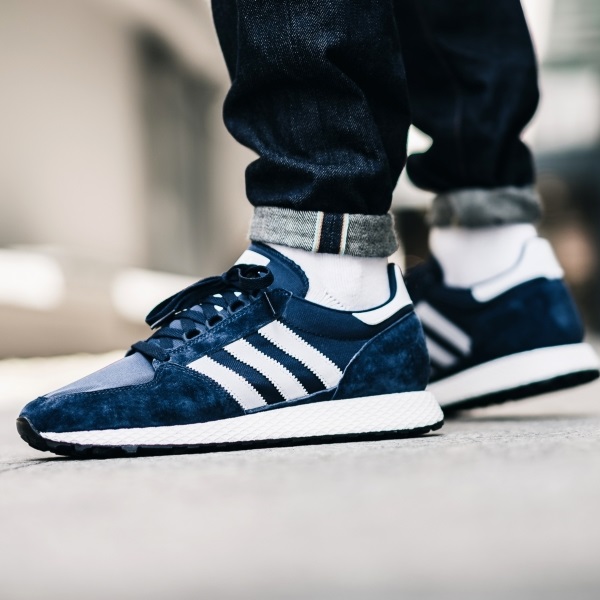 adidas Forest Grove  白蓝