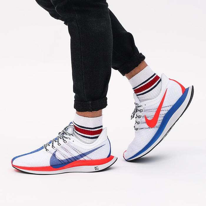 Nike Zoom Pegasus 35 Turbo 上海限定