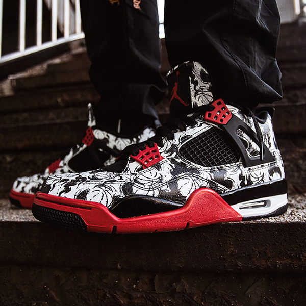 Air Jordan 4