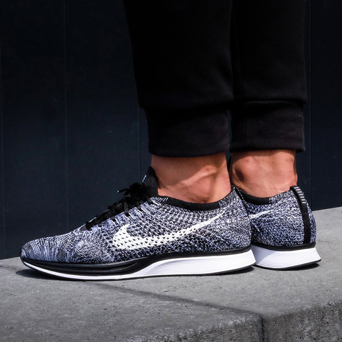 Nike Flyknit Racer