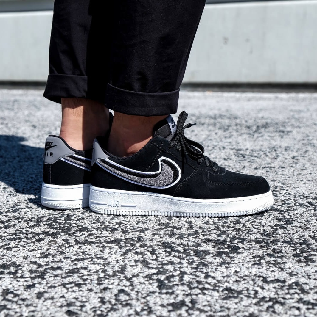 Nike Air Force 1 黑灰