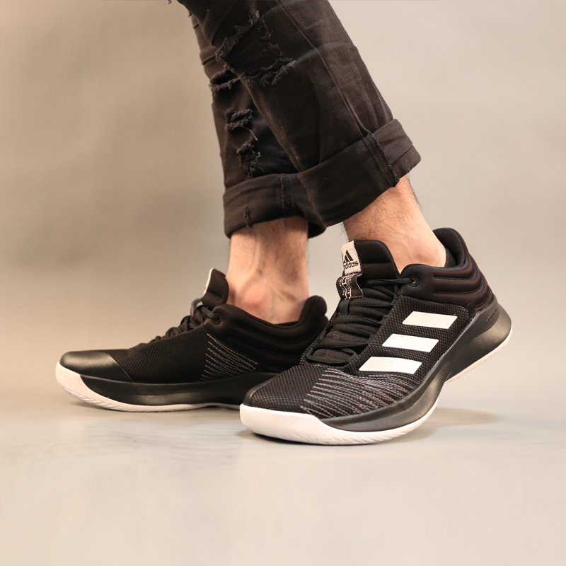 adidas Pro Spark Low 2018 黑白