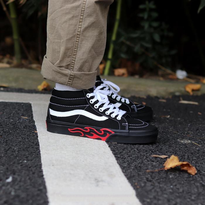 Vans SK8-Mid  黑红火焰