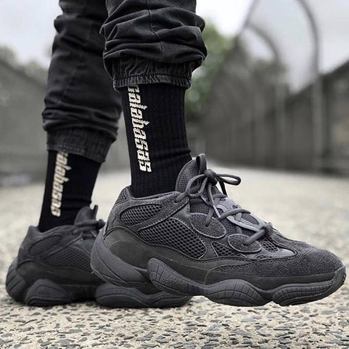 adidas Yeezy 500